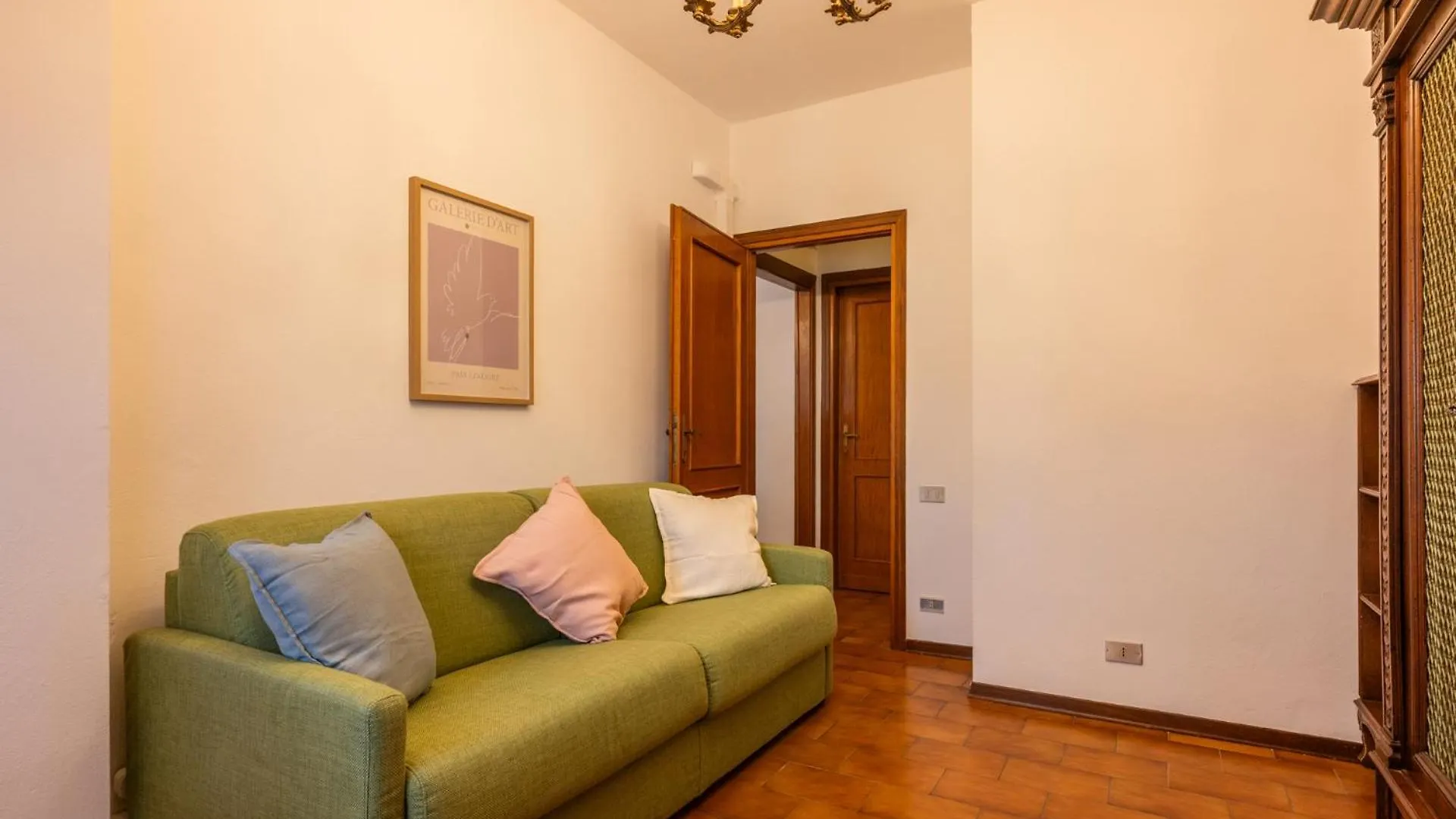 Apartment Elegant Apartment, Pisa