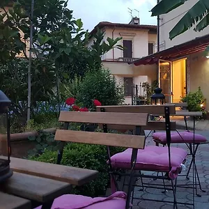 Szálloda Athena, Pisa