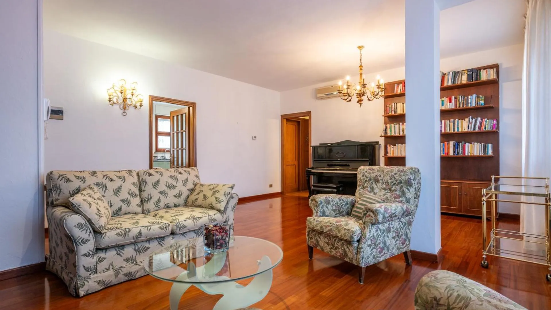 Elegant Apartment, ピサ